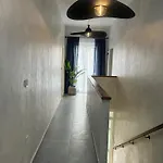 Penthouse Mira 아파트